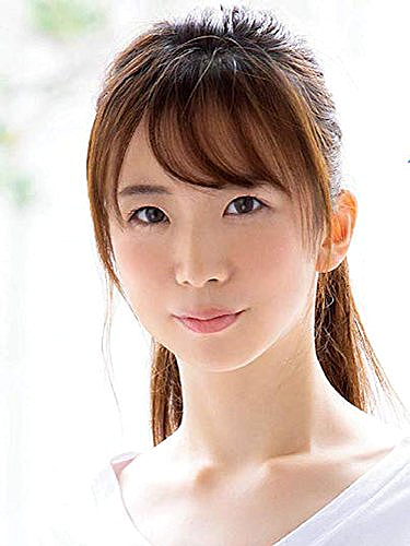 Akina Kokorono (心乃秋奈)