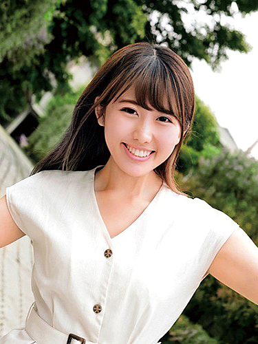 Alice Taira (平アリス)