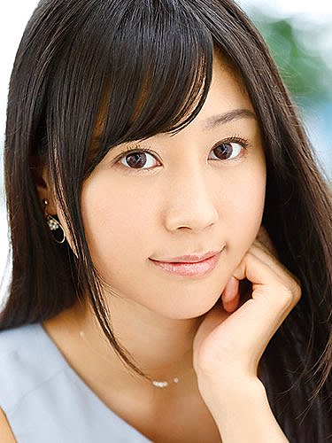 Ena Uemura