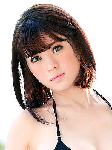 Erena Minagawa (皆川エレナ)