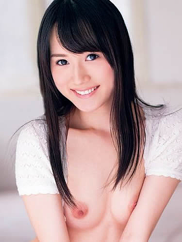 Momoka Kirishima