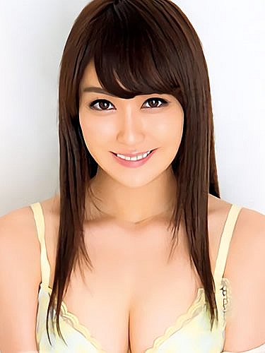 Rina Mashiro