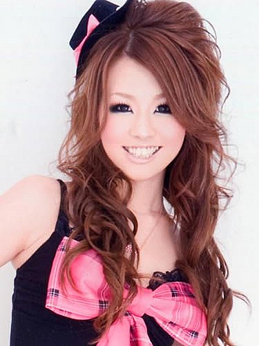 Shizuka Himesaki (姫咲静香)