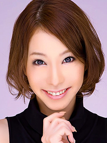 Yamaki Nakaoka (仲丘たまき)