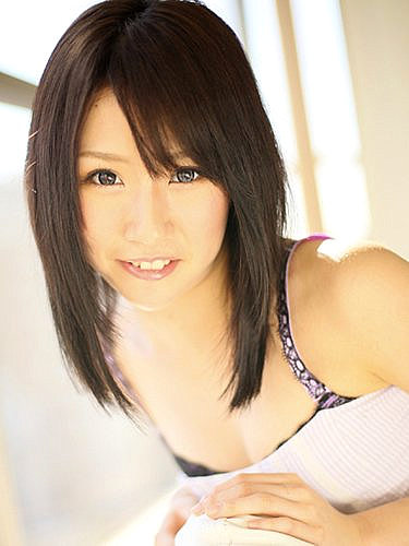 Yuna Inoue (井上優奈)