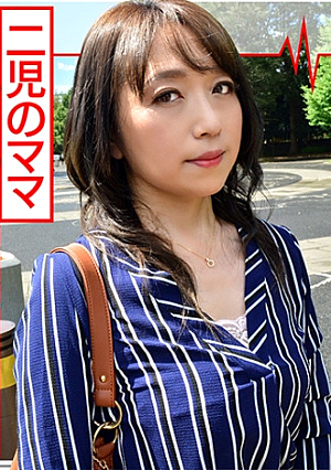 【個人】母乳妻43歳と白濁ハメ撮り産後の穴に容赦なく中出しされ乳ミルクを垂らしながらイキまくる個人撮影
