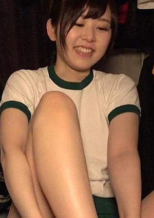 おじさんの生チンに夢中なJセフレに2回中出し一緒にシャワーでお口にも発射