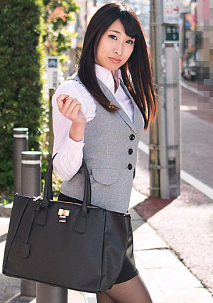 美人OL即ハメ 白瀬ここね