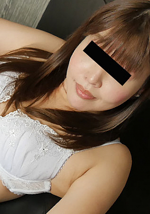 痴女な素人熟女にイッパイ責められたい！Vol.3 - 菊田夏生