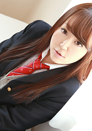 桃尻制服むすめを3P中出し！